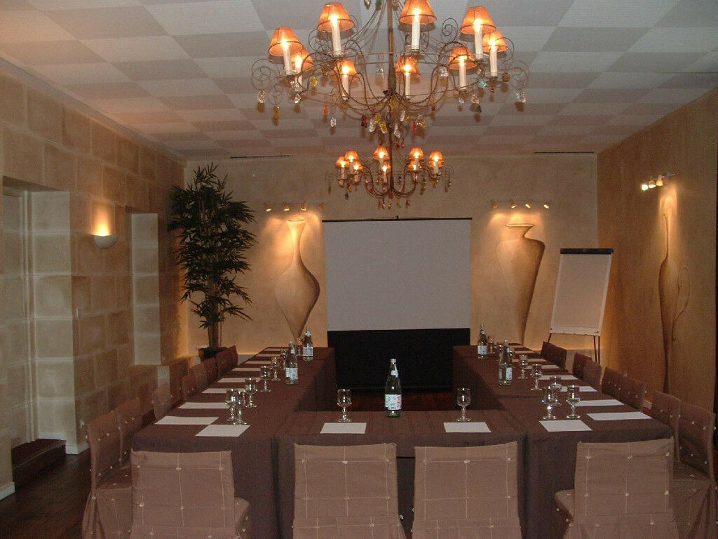 The Originals City, Hotel Artyster, Le Mans Centre Екстер'єр фото